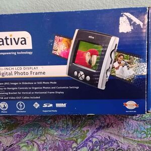 Ativa Digital Photo Frame new in opened box